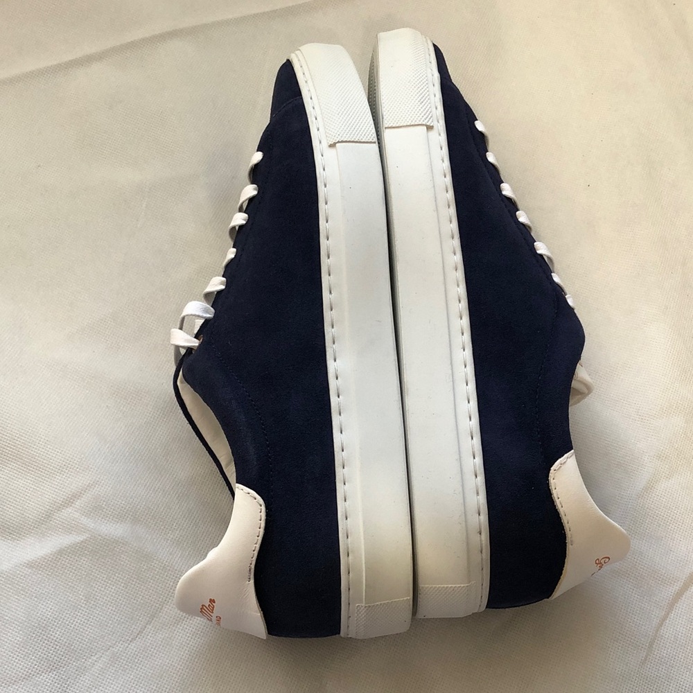 Like New men’s size 9 Good Man Brand Legend Sneakers in Navy and White with box - Picture 4 of 14